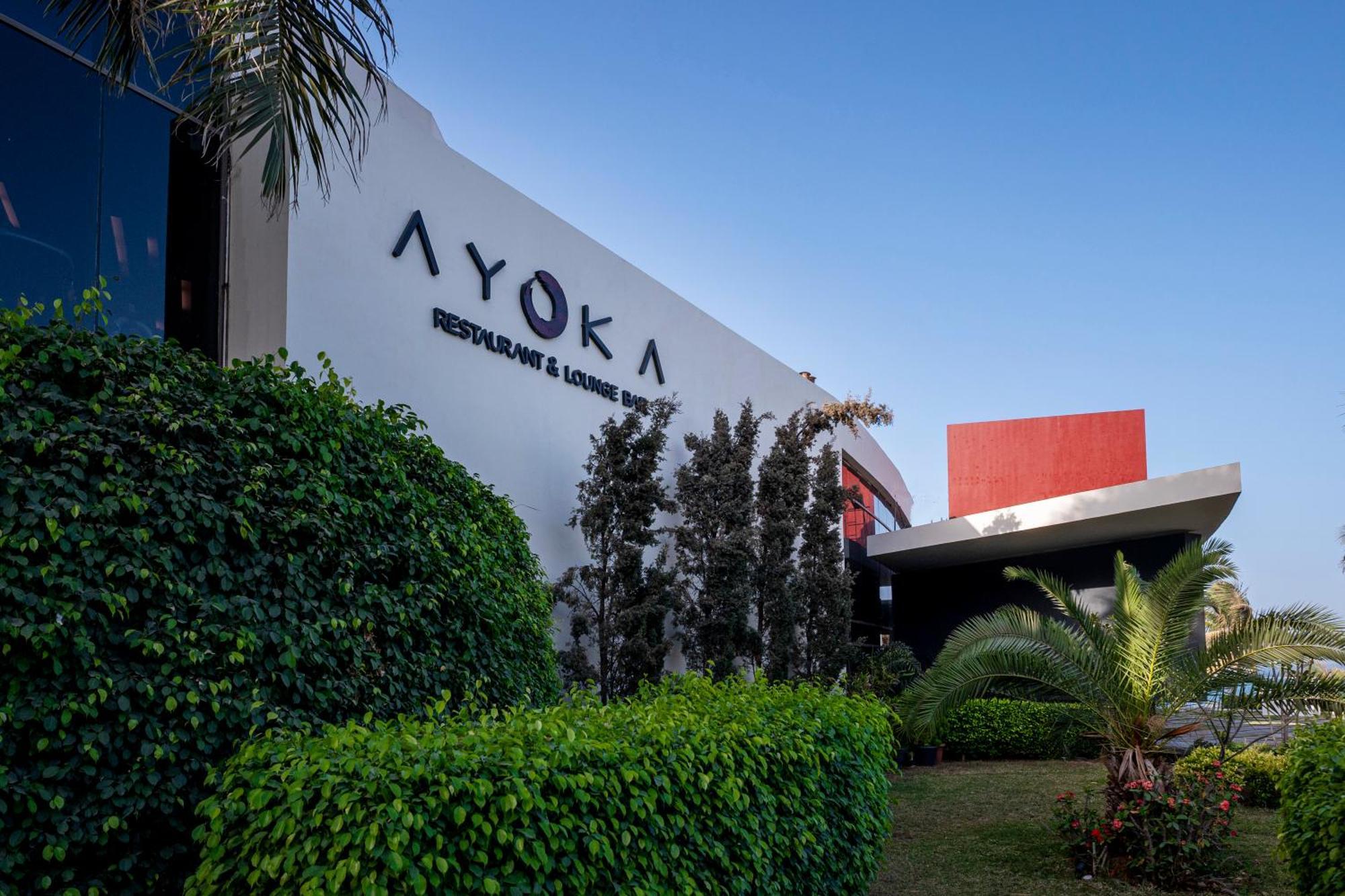 Noom Hotel Dakar Sea Plaza, A Member Of Radisson Individuals Eksteriør bilde Myoka Restaurant and Lounge