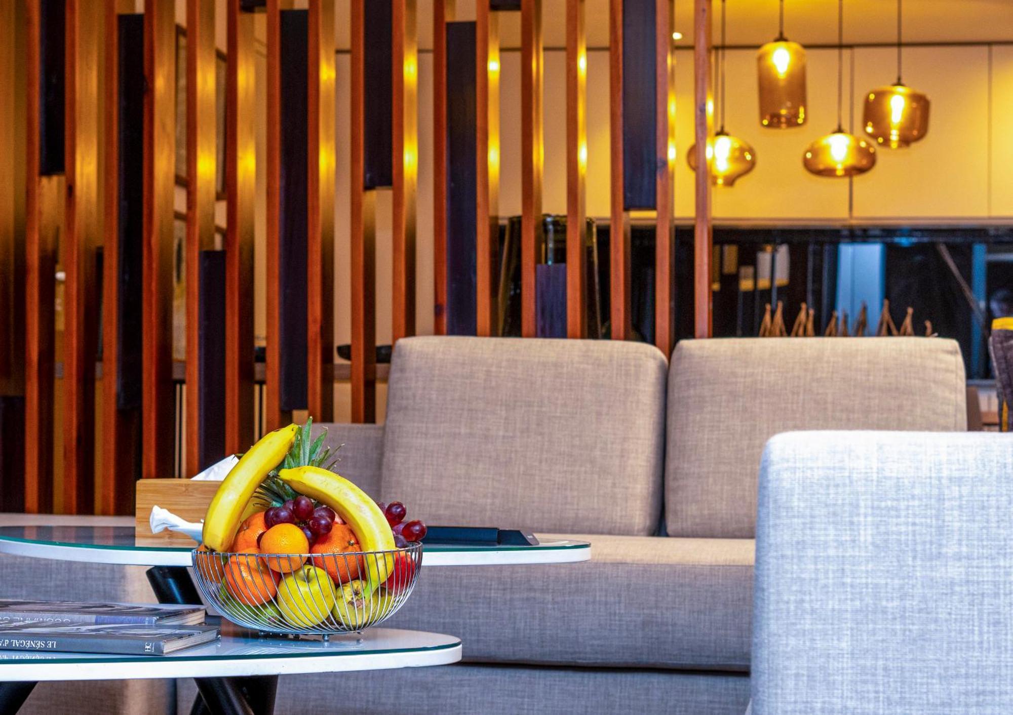 Noom Hotel Dakar Sea Plaza, A Member Of Radisson Individuals Eksteriør bilde The lounge at the airport