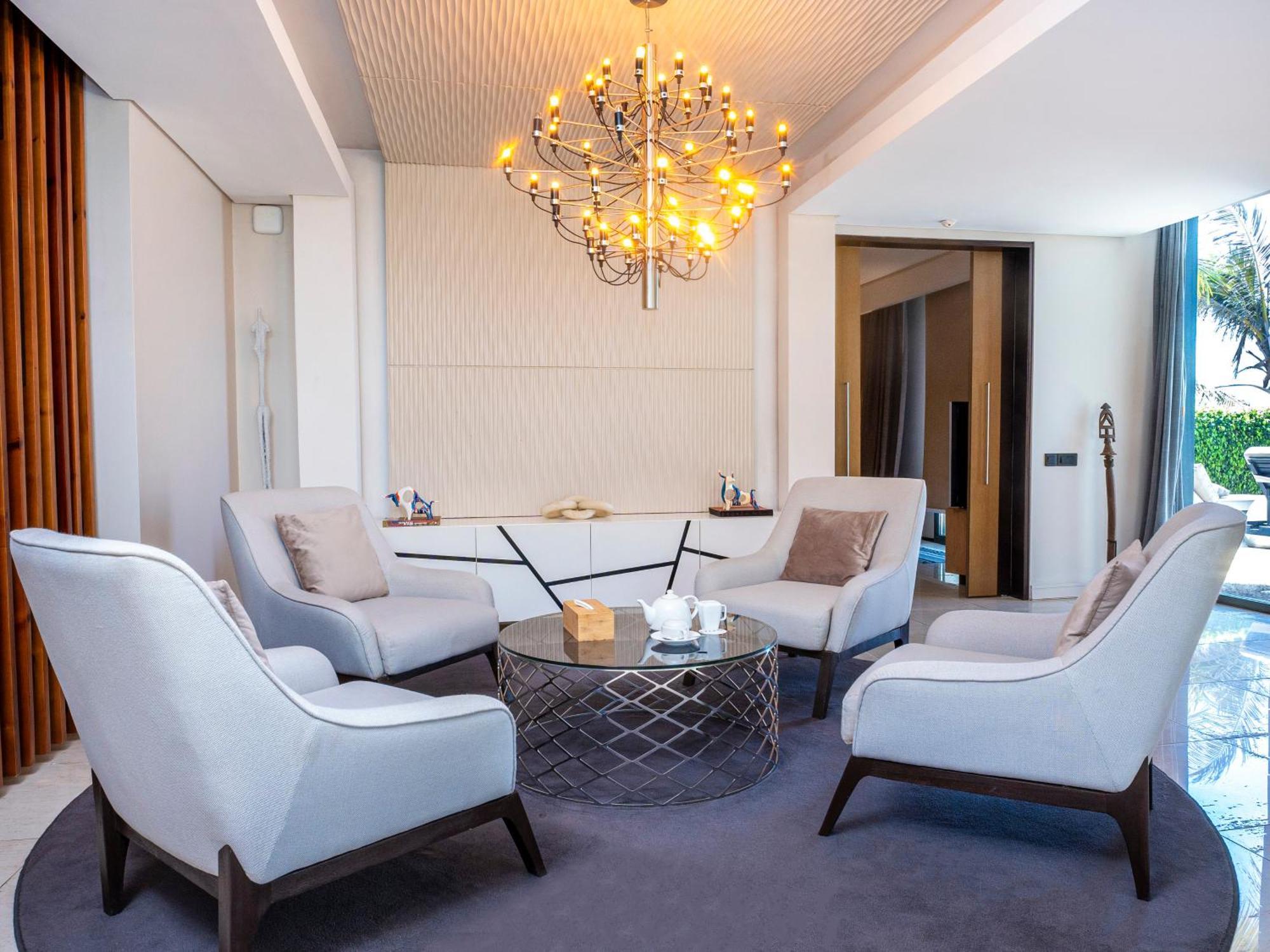 Noom Hotel Dakar Sea Plaza, A Member Of Radisson Individuals Eksteriør bilde Interior of the hotel