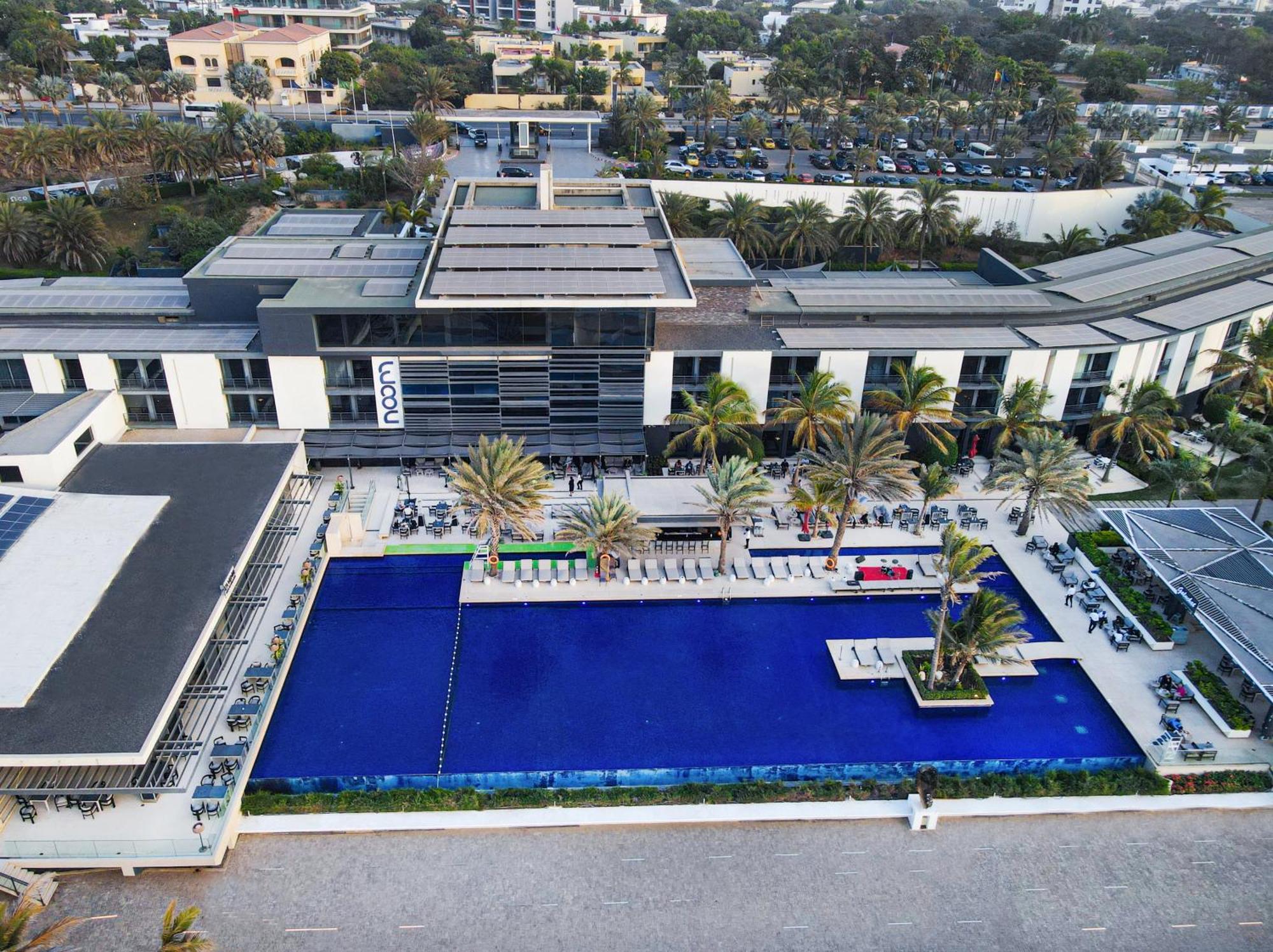 Noom Hotel Dakar Sea Plaza, A Member Of Radisson Individuals Eksteriør bilde Aerial view of the hotel